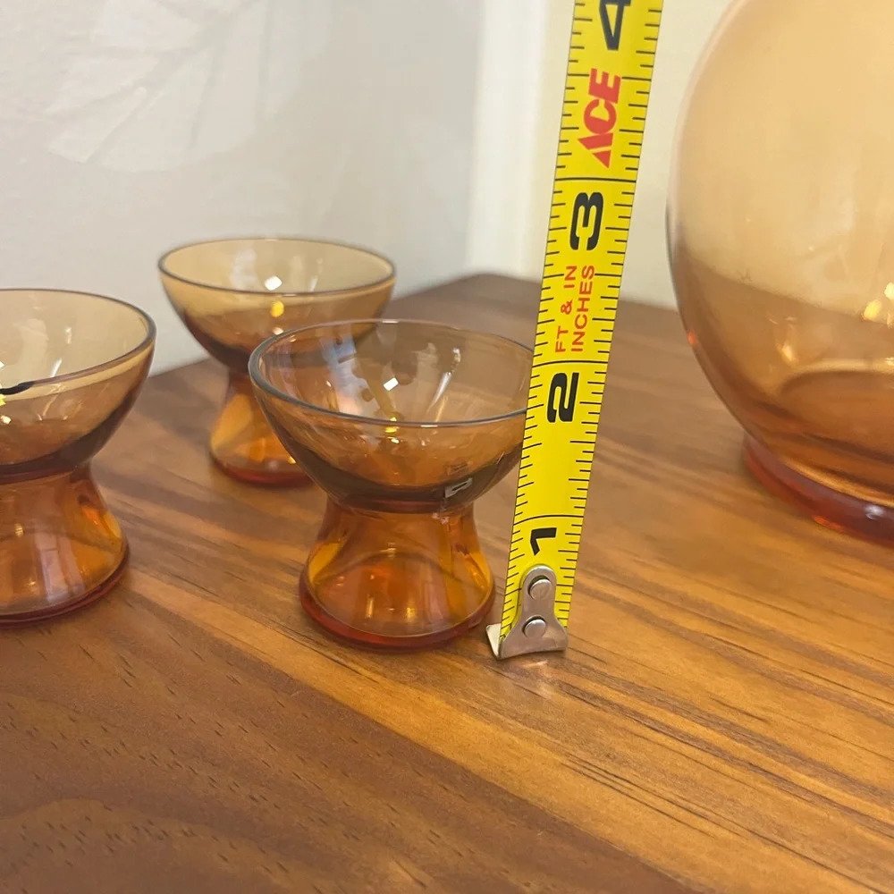 Vintage Amber Glass Globe Decanter Set Wth Stopper & 3 Cordial Glasses Barware